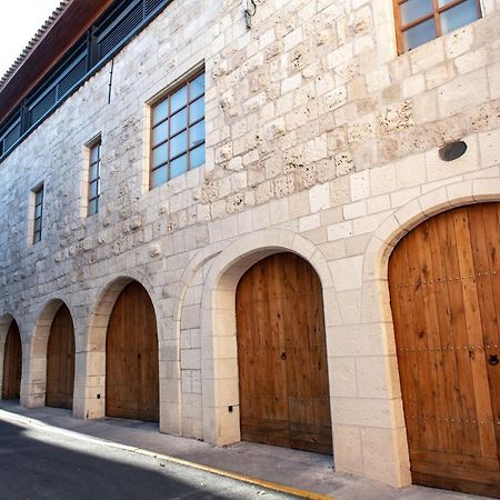 Studio Du Maire Maison De L'Eglise Du Couvent Narbonne Eksteriør bilde