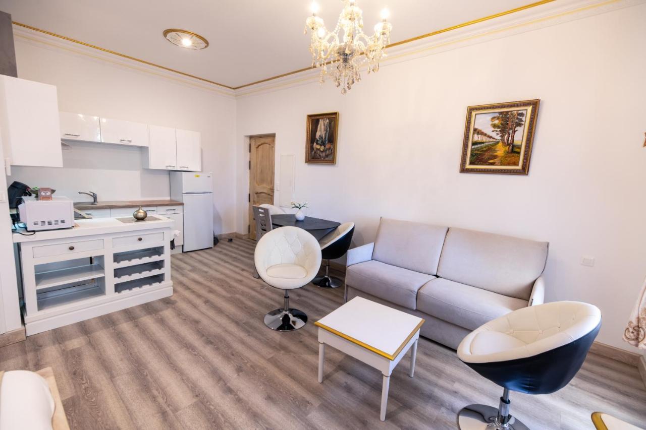 Studio Du Maire Maison De L'Eglise Du Couvent Narbonne Eksteriør bilde